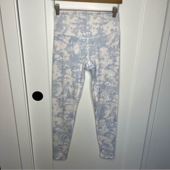 Glyder Sultry Blue & White Tie Dye High Waisted Ankle Leggings - Picture 2 of 6